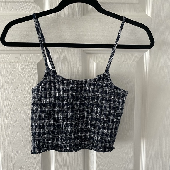 Brandy Melville tank top - Picture 1 of 3